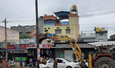 ಪತ್ರಿಕೆಯ ವರದಿ ಪರಿಣಾಮ ವಾಲಿದ್ದ ಕಂಬ ನೆಟ್ಟಗಾಯಿತು