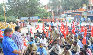 ಗುತ್ತಿಗೆ ಕಾರ್ಮಿಕರ ಸೇವೆ ಖಾಯಮಾತಿಗೆ ಆಗ್ರಹ ಕೊರೋನಾ ವಾರಿಯರ್ಸ್ ಎಂದು ಪರಿಗಣಿಸಲು ಒತ್ತಾಯ