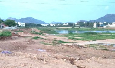 ತುಮಕೂರಲ್ಲಿ ಮಳೆಯಾಗ್ತಿದೆ.. ಆದ್ರೆ ಕೆರೆಗಳು ಮಾತ್ರ ತುಂಬ್ತಿಲ್ಲ!