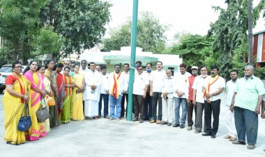 ಜೆಡಿಎಸ್ ರಾಜ್ಯೋತ್ಸವ ಫೋಟೋ ಕ್ಯಾಪ್ಷನ್