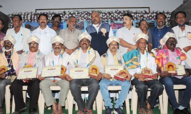 ಪತ್ರಿಕೆಗಳಲ್ಲಿ ಕೆಲಸ ಮಾಡುವವರಿಗೆ ಬದ್ಧತೆ ಮುಖ್ಯ   ಕೆಯುಡಬ್ಲುö್ಯಜೆ ರಾಜ್ಯಾಧ್ಯಕ್ಷ ಶಿವಾನಂದ ತಗಡೂರು