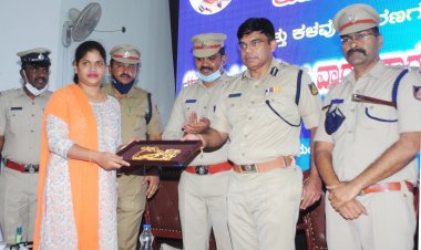 ಮಾದಕದ್ರವ್ಯ : ಸದ್ಯದಲ್ಲೇ ‘ಸರ್ಜಿಕಲ್ ಸ್ಟ್ರೈಕ್ ’- ಐಜಿ ವಾರಸುದಾರಿಗೆ ರೂ.9.5 ಕೋಟಿ ಮೌಲ್ಯದ ಕಳವು ವಸ್ತು ಹಸ್ತಾಂತರ