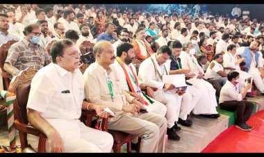 ಯುವ ಕಾಂಗ್ರೆಸ್ ಪ್ರತಿಜ್ಞಾ ದಿನದಲ್ಲಿ ಡಿಸಿಸಿ ಬ್ಯಾಂಕ್ ಅಧ್ಯಕ್ಷರು ಹಾಗೂ ಮಾಜಿ ಶಾಸಕರಾದ್  ಕೆ ಎನ್ ರಾಜಣ್ಣ