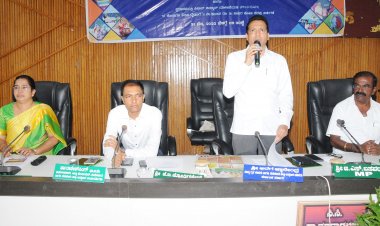 ಕೇಂದ್ರದ ಯೋಜನೆಗಳ ಫಲಾನುಭವಿಗಳೊಂದಿಗೆ  ಪ್ರಧಾನ ಮಂತ್ರಿ ಮೋದಿ ನೇರ ವಿಡಿಯೋ ಸಂವಾದ