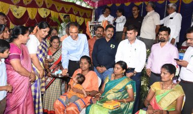 ಬಿಟ್ಟನಕುರಿಕೆ ದಲಿತರಿಗೆ ವಸತಿ: ಡಿಸಿ ವೈ.ಎಸ್.ಪಾಟೀಲರ  ಭರವಸೆ   ಕೊಂತಿ ಹಳ್ಳಿಯಲ್ಲಿ ಜಿಲ್ಲಾಧಿಕಾರಿ ನಡೆ- ಹಳ್ಳಿ ಕಡೆ ಕಾರ್ಯಕ್ರಮ