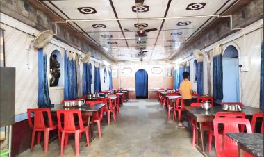 ಪ್ರಬಂಧ   -ಕೃಷ್ಣಮೂರ್ತಿ ಬಿಳಿಗೆರೆ   -ನಮ್ಮನ್ನು ಕೂಗಿ ಕರೆಯುತ್ತಿದ್ದ ಮೆಸ್ಸುಗಳು ಮತ್ತು ಹೊಟೆಲ್‌ಗಳು