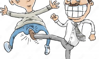 ಪೊಲೀಸ್ ಸ್ಟೇಶನ್ ಮೆಟ್ಟಿಲು  ಹತ್ತಿಸಿದ ಹಾಸ್ಟಲ್ನ ತಿಳಿಸಾರು!?