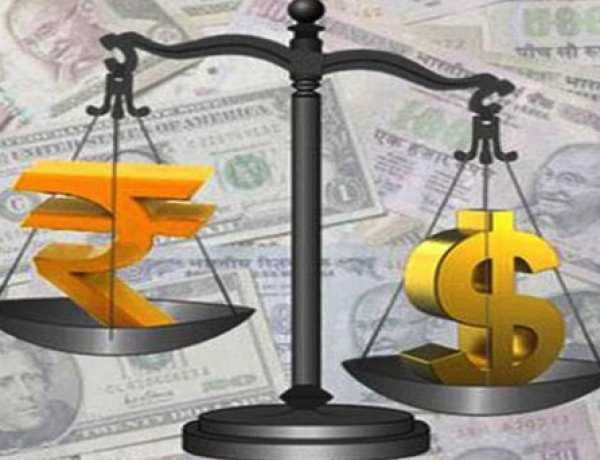 ಡಾಲರ್ ಎದುರು ಇನ್ನಷ್ಟು ಕುಸಿದ ರೂಪಾಯಿ                                                                                                                                                           ಸಾರ್ವಕಾಲಿಕ ದಾಖಲೆಯ ಅಪಮೌಲ್ಯ