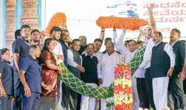 ಸಾಧನಾ ಸಮಾವೇಶ ಮುಗಿಯಿತಲ್ಲ ಜನರ ಸಮಸ್ಯೆಗಳತ್ತ ಗಮನ ಹರಿಸಿ